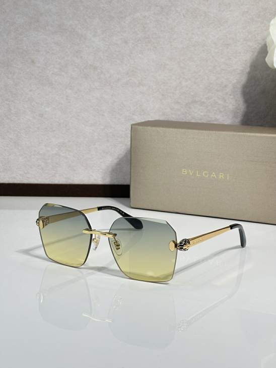 Picture of Bvlgari Sunglasses _SKUfw77365068fw